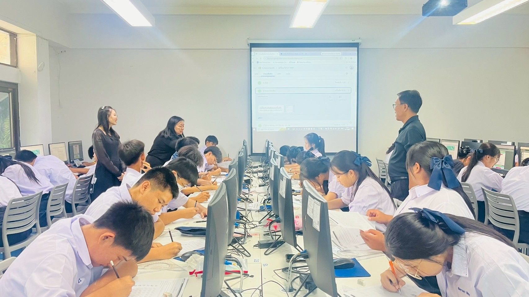 บรรยากาศการเรียนการสอน